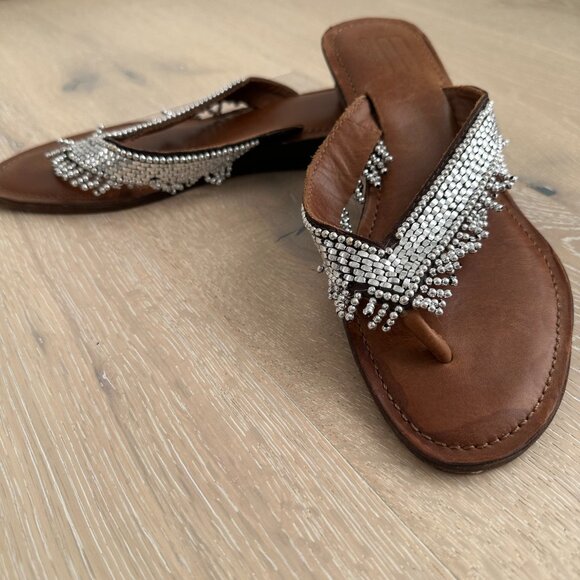 E Ferri Leather Thongs with Silver Beading - Picture 6 of 11